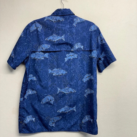 Chaps Fish Button Down Shirt S Mens Short Sleeve - Picture 2 of 8